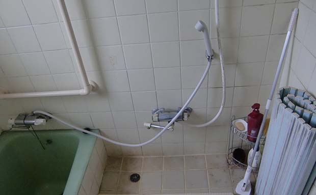 浴室リフォーム、静岡県三島市千枚原　施工前